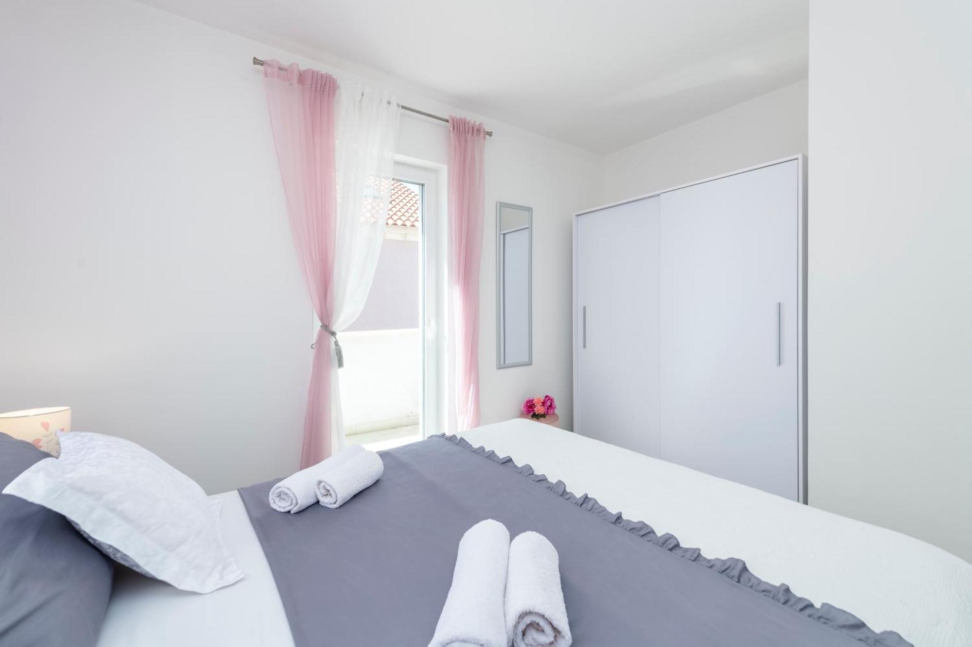 Apartments Lana ムリニ エクステリア 写真